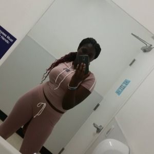 Meet your Posher, Renee